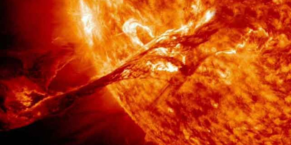 The risk of a solar storm will hit the Earth? : Scientists shocked Information